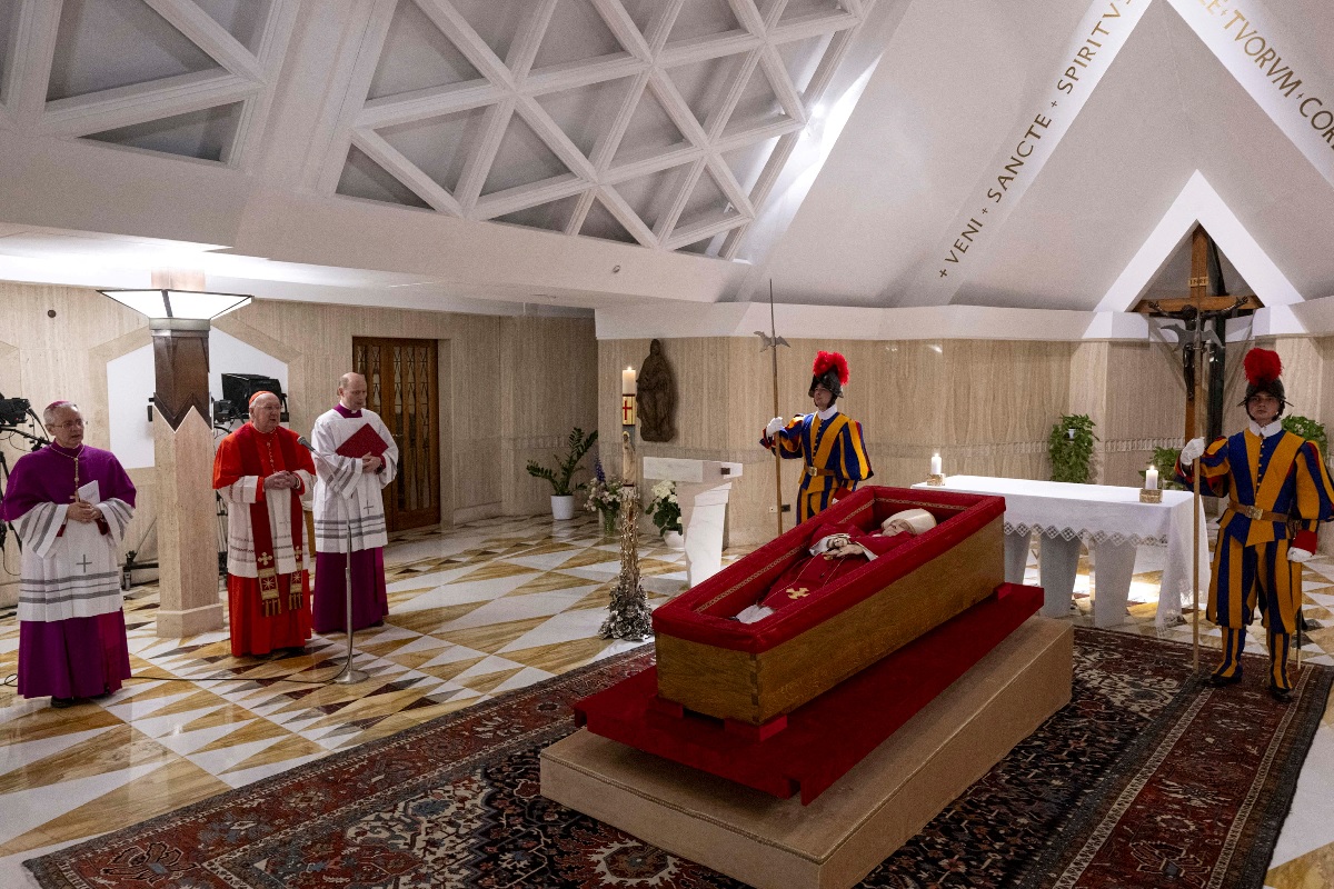 O Papa Francisco: Um Espírito de Luz na Missão Divina