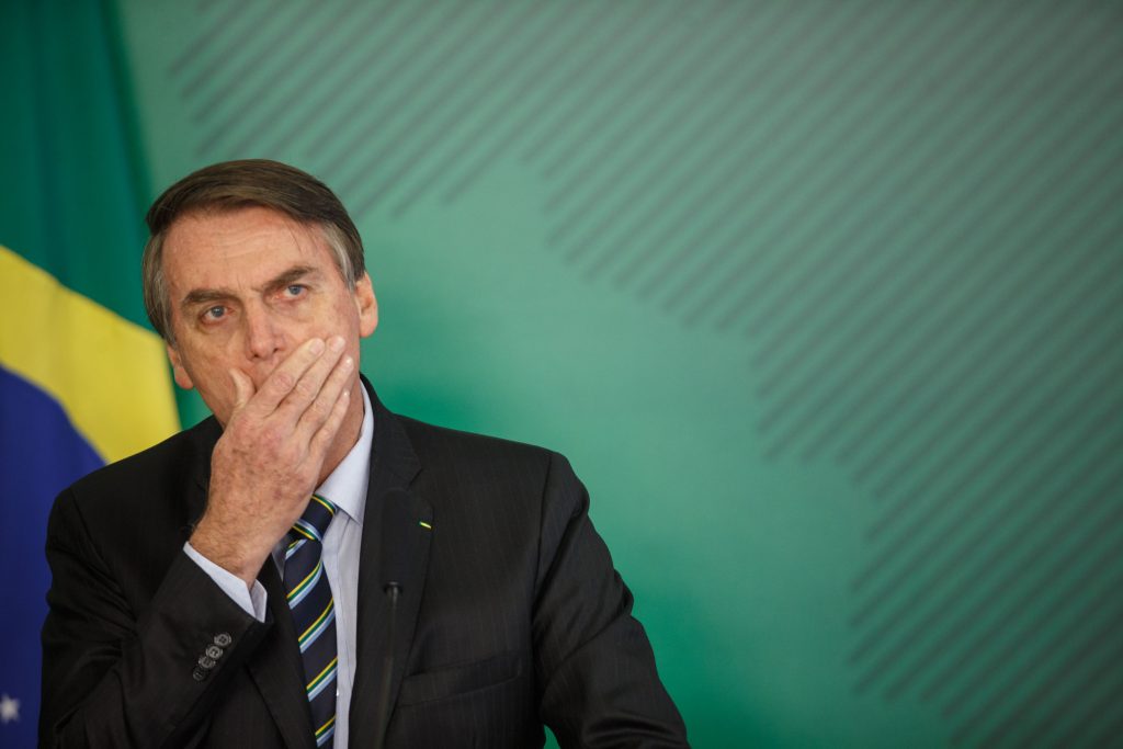 Operação da PF Contra Jair Bolsonaro Impõe Tornozeleira e Restrições: STF Intensifica Investigação Sobre Tentativa de Golpe