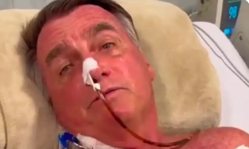 Estado de saúde de Jair Bolsonaro volta ao centro do debate político após declarações de Carlos Bolsonaro