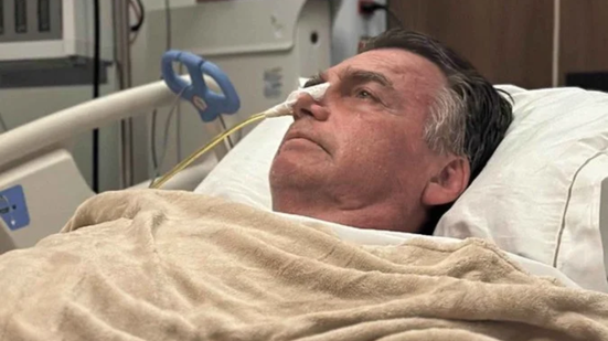 Jair Bolsonaro é Internado na UTI com Pneumonia Grave em Brasília