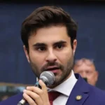 Prisão domiciliar de Jair Bolsonaro: debate jurídico e político ganha força no STF